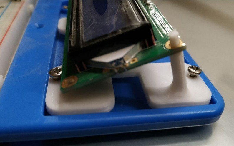 Detalle de base Arduino a LCD 16x02